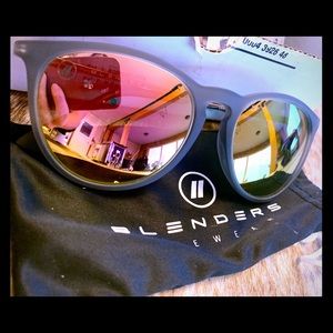 Blenders polarized sun glasses